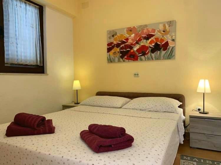 Fresh Apartments Dar Orlic Trogir Luaran gambar