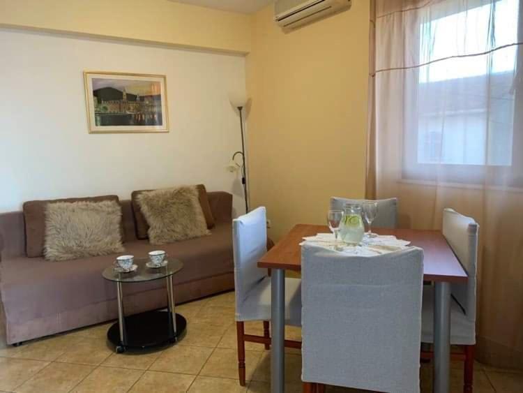 Fresh Apartments Dar Orlic Trogir Luaran gambar